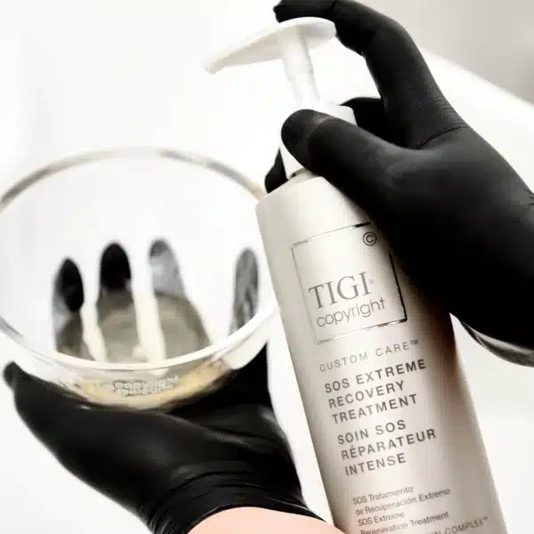 Tratamiento de recuperación extrema tigi custom care sos 450ml - Imagen 3